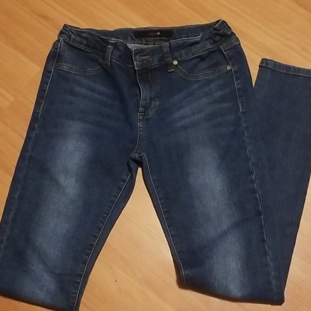 Jean's